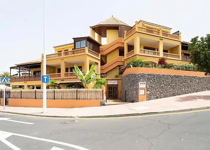 Eden Elite Palace Apartment *